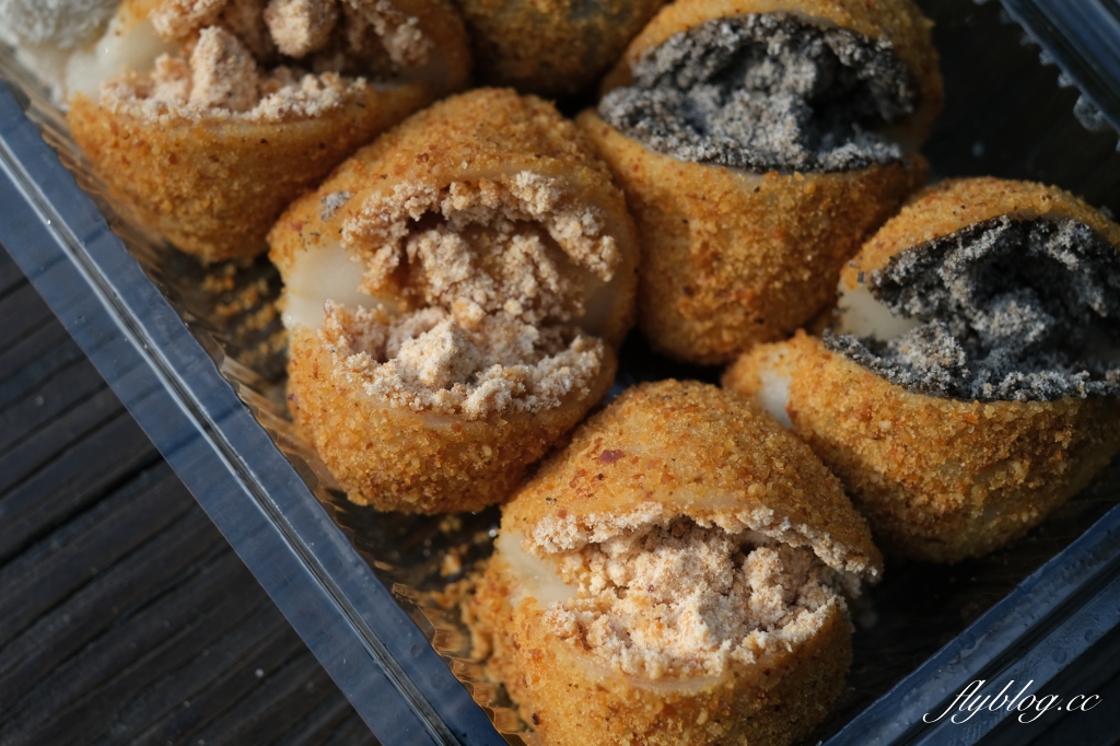 台中西區｜元拾麻糬．向上市場在地50年的麻糬，麻糬皮薄軟Q又爆餡 @飛天璇的口袋