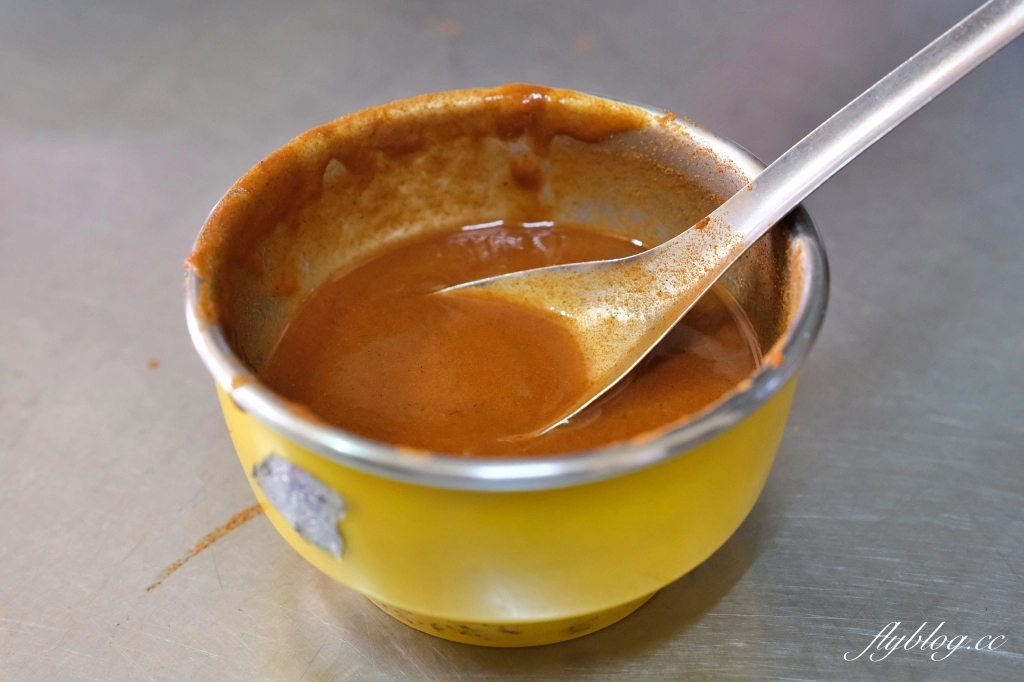 彰化美食｜北門口肉圓．彰化飄香60年肉圓老店，一顆100元仍趨之若鶩的脆皮肉圓 @飛天璇的口袋