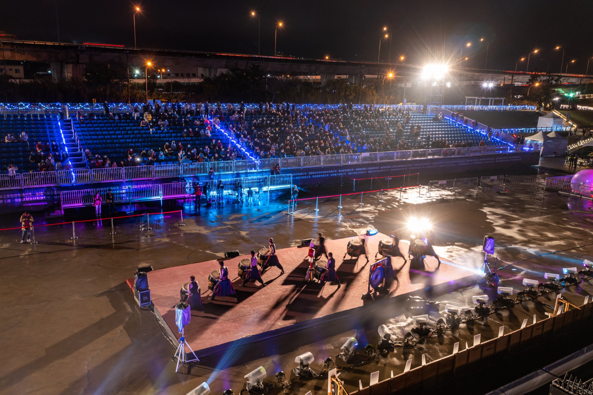 【南投旅遊】2022南投燈會，可愛的嘟嘟小火車，穿梭浪漫南投花海，期間限定無人機煙火秀 @飛天璇的口袋