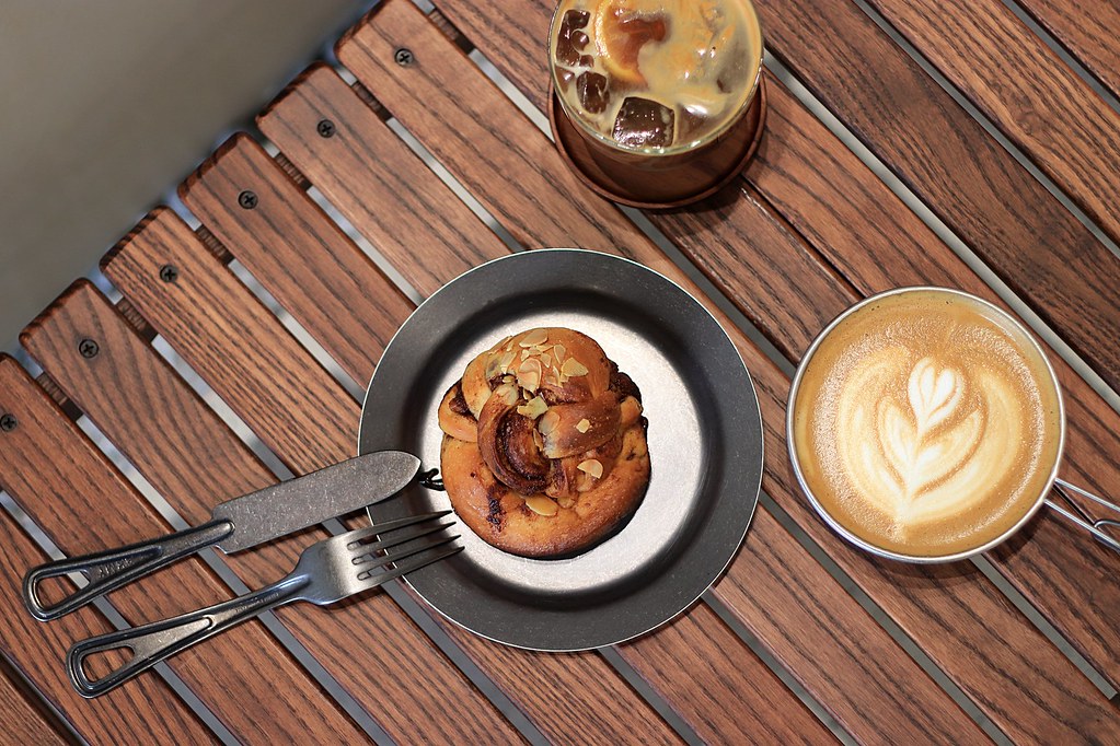 ROCKLAND＋P.L.U.S咖啡｜以戶外露營風為主題，Park2草悟道廣場選物咖啡館 @飛天璇的口袋