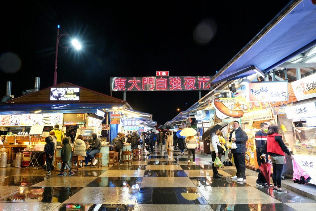 花蓮麗翔酒店｜東大門夜市對面最近的飯店，服務人員態度好還附停車場 @飛天璇的口袋
