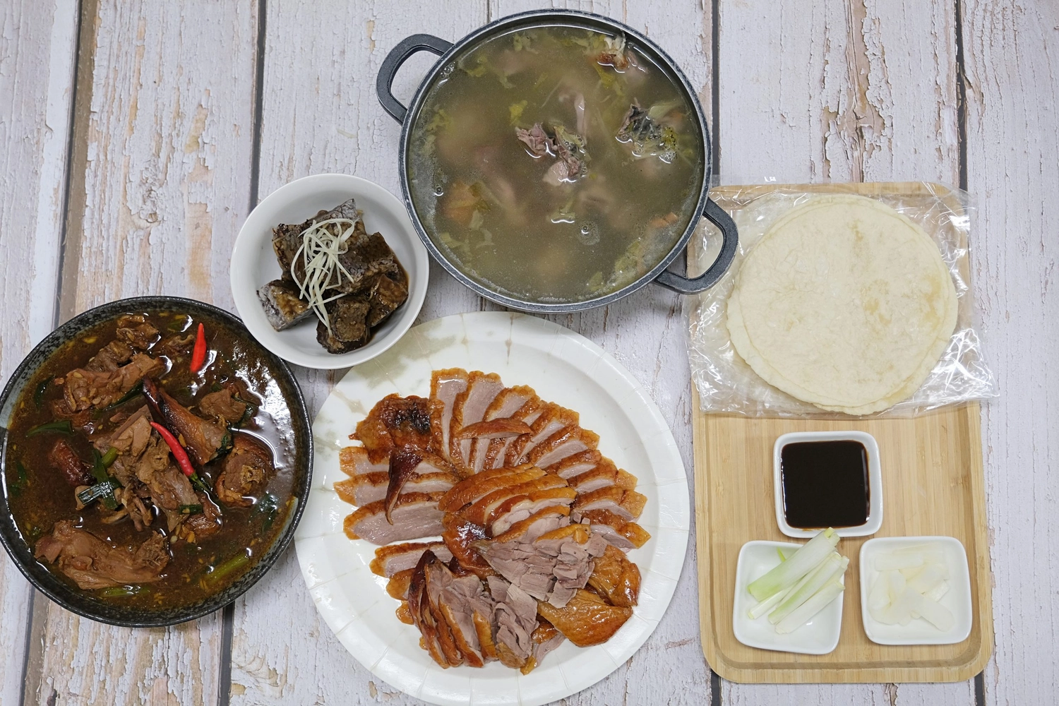 台中美食｜2025台中烤鴨推薦．10+超人氣台中外帶烤鴨懶人包 @飛天璇的口袋