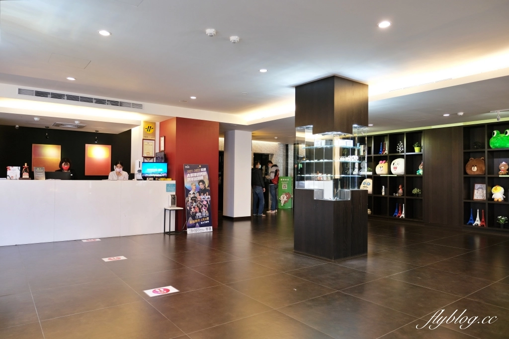 花蓮麗翔酒店｜東大門夜市對面最近的飯店，服務人員態度好還附停車場 @飛天璇的口袋