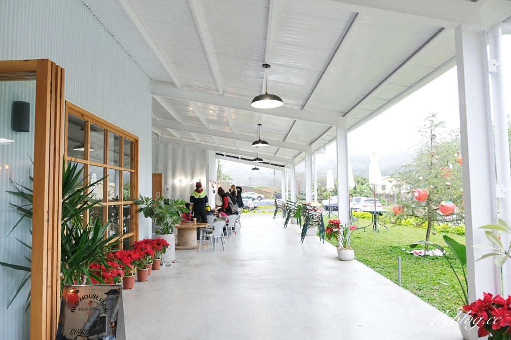 紅色琉璃瓦 SUHU Café |大湖最新景點紅色琉璃瓦草莓園,結合採果、美食、伴手禮 @飛天璇的口袋 紅色琉璃瓦 SUHU Café |大湖最新景點紅色琉璃瓦草莓園,結合採果、美食、伴手禮 @飛天璇的口袋