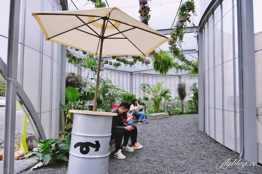 台中西區｜Park2草悟廣場，台中首座大人系公園，超過16個特色品牌進駐 @飛天璇的口袋