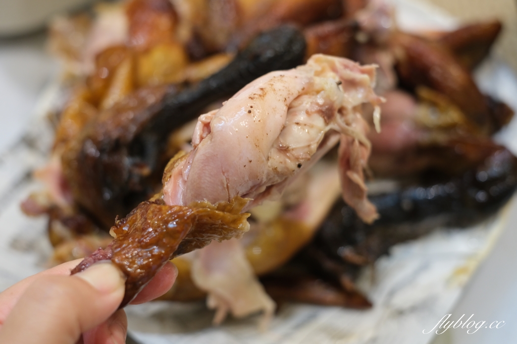 大仁哥烤雞｜不定時快閃！沒有固定店面的大仁哥烤雞，傳說中比演唱會門票還難搶的烤雞 @飛天璇的口袋