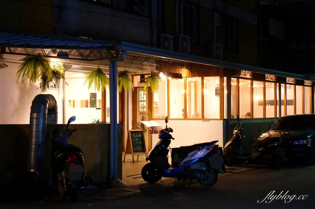 台中西區｜ToRobi 日本職人手作漢堡排．日本人開的漢堡排專賣店，勤美誠品周邊美食餐廳 @飛天璇的口袋