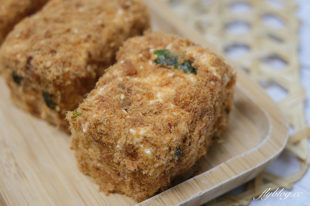 山姆安娜｜網友推薦必吃山姆安娜鹽可頌，雪Q餅、馬卡龍和肉鬆小貝也都好好吃 @飛天璇的口袋