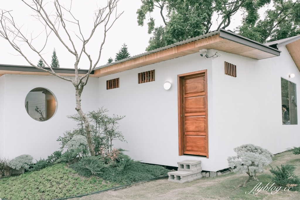 透明空氣|隱身在員林巷弄裡的透明空氣,享受現代枯寂美學日式建築 @飛天璇的口袋 透明空氣|隱身在員林巷弄裡的透明空氣,享受現代枯寂美學日式建築 @飛天璇的口袋