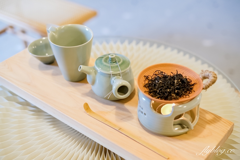 透明空氣|隱身在員林巷弄裡的透明空氣,享受現代枯寂美學日式建築 @飛天璇的口袋 透明空氣|隱身在員林巷弄裡的透明空氣,享受現代枯寂美學日式建築 @飛天璇的口袋