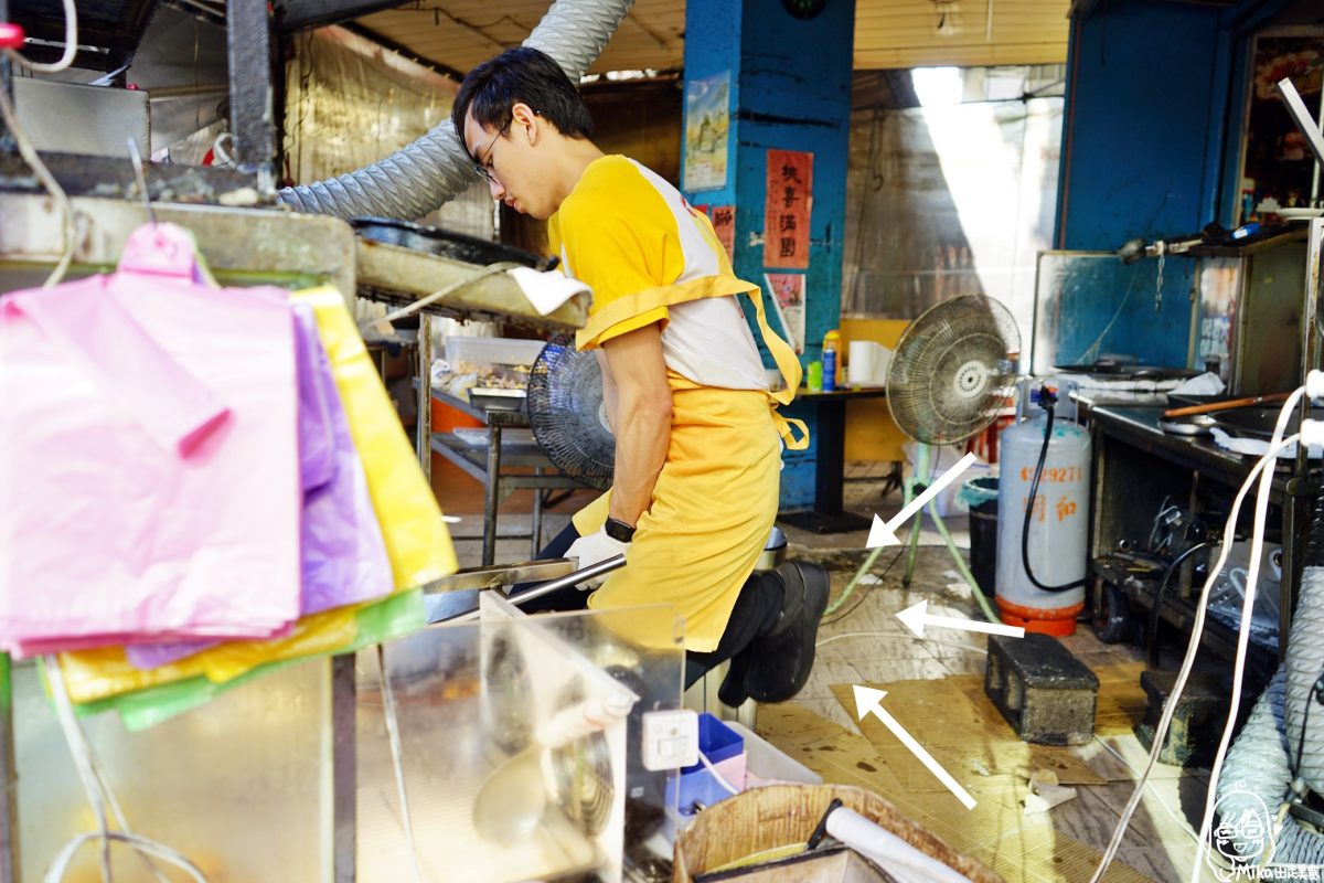 開運屋地瓜球｜中原夜市人氣地瓜球，一出爐就秒殺的銅板美食 @飛天璇的口袋