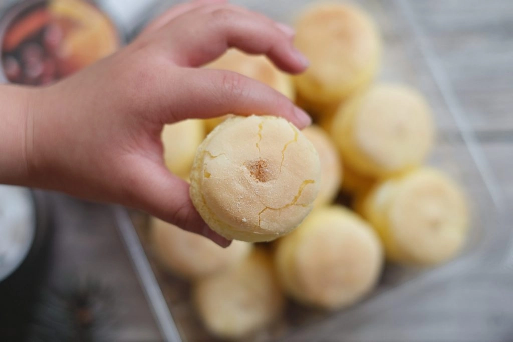 彰化美食｜小熊菓子．超好吃的台式馬卡龍，芙菲小圓餅Fluffy蓬鬆柔軟 @飛天璇的口袋
