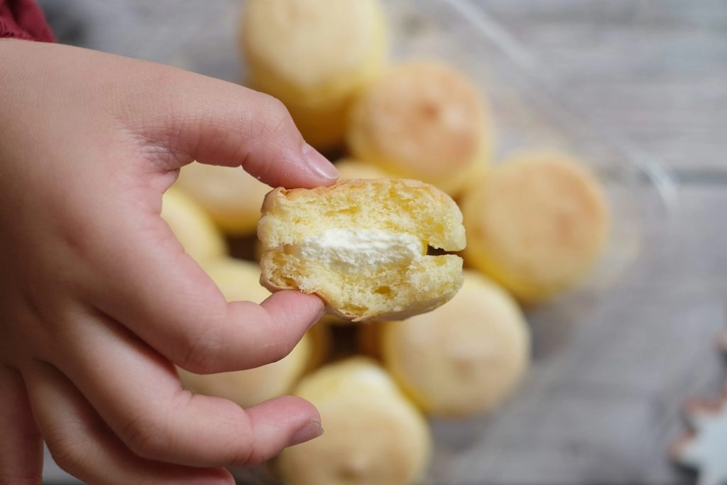 彰化美食｜小熊菓子．超好吃的台式馬卡龍，芙菲小圓餅Fluffy蓬鬆柔軟 @飛天璇的口袋