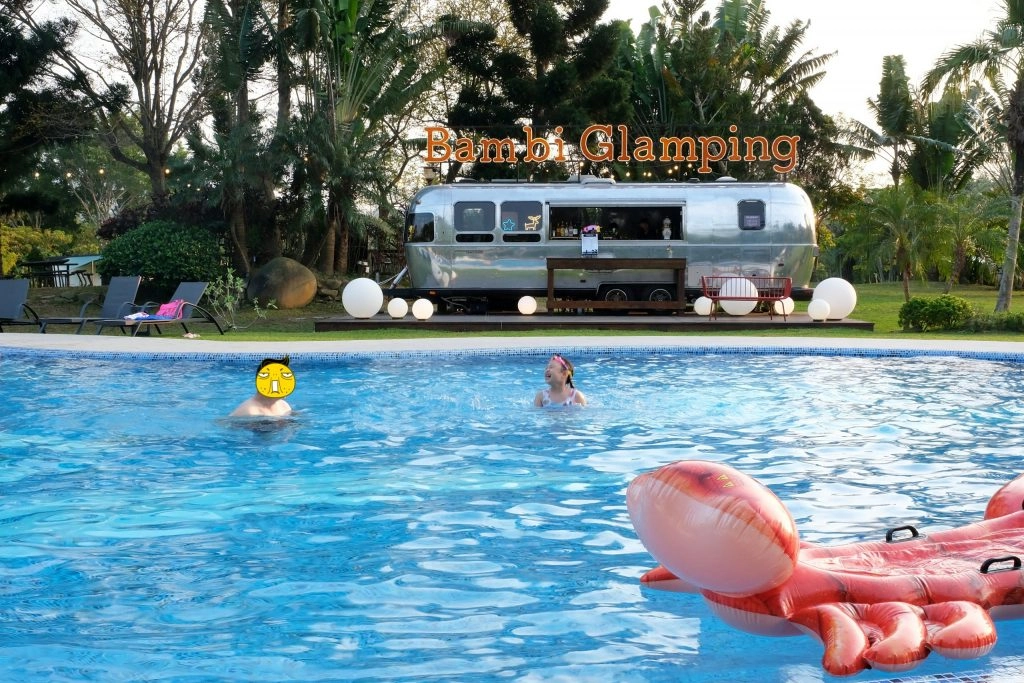 苗栗三灣｜斑比跳跳頂級豪華露營，台灣豪華露營渡假村，頂級露營車一泊四食 @飛天璇的口袋