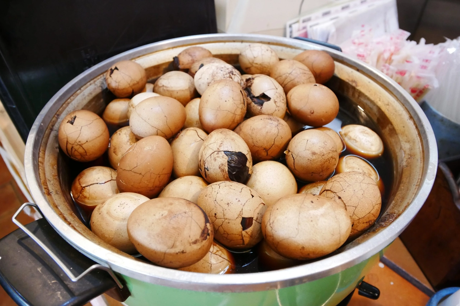 羅記民雄肉包｜24小時不打烊的民雄肉包，嘉義在地50年的銅板美食 @飛天璇的口袋