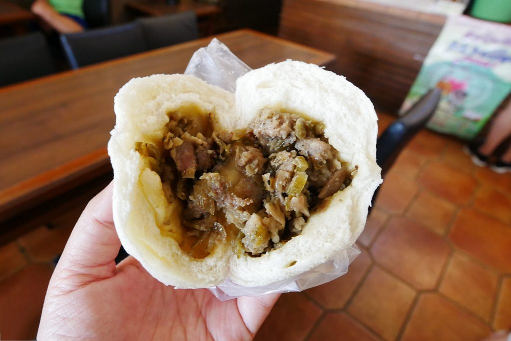 羅記民雄肉包｜24小時不打烊的民雄肉包，嘉義在地50年的銅板美食 @飛天璇的口袋