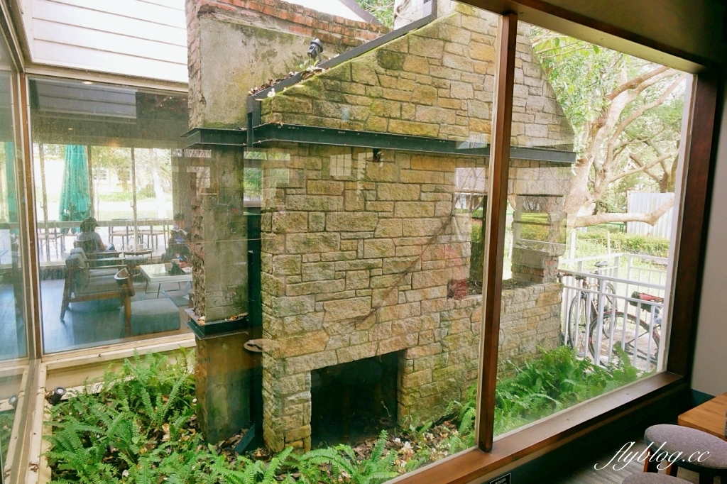 台北士林｜草山星巴克，美軍眷舍改建星巴克，陽明山唯美美式鄉村風小屋 @飛天璇的口袋