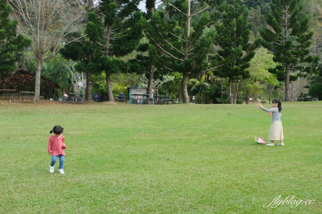 苗栗三灣｜斑比跳跳頂級豪華露營，台灣豪華露營渡假村，頂級露營車一泊四食 @飛天璇的口袋