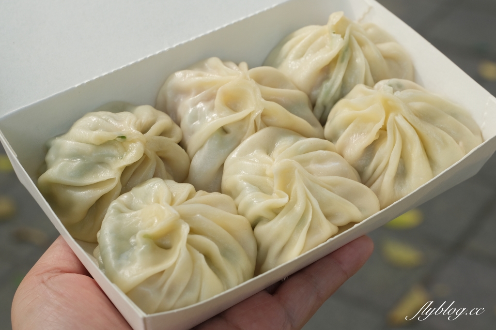 苗栗頭份｜頭份鮮肉湯包．青蔥任你加的鮮肉湯包，食尚玩家也來採訪 @飛天璇的口袋