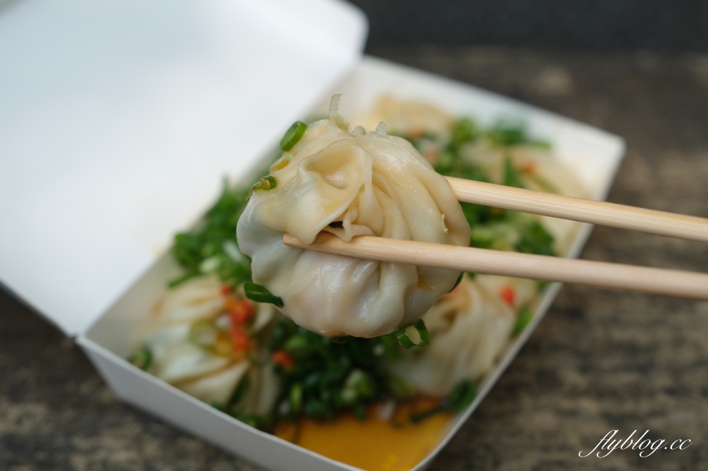 苗栗頭份｜頭份鮮肉湯包．青蔥任你加的鮮肉湯包，食尚玩家也來採訪 @飛天璇的口袋