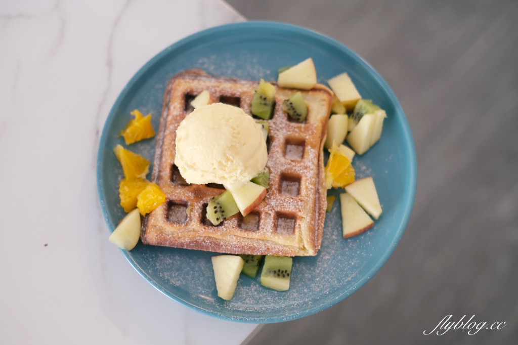 曰曰春和｜以貨櫃露營風為主題，頭份透明玻璃屋網美景觀餐廳(已歇業) @飛天璇的口袋