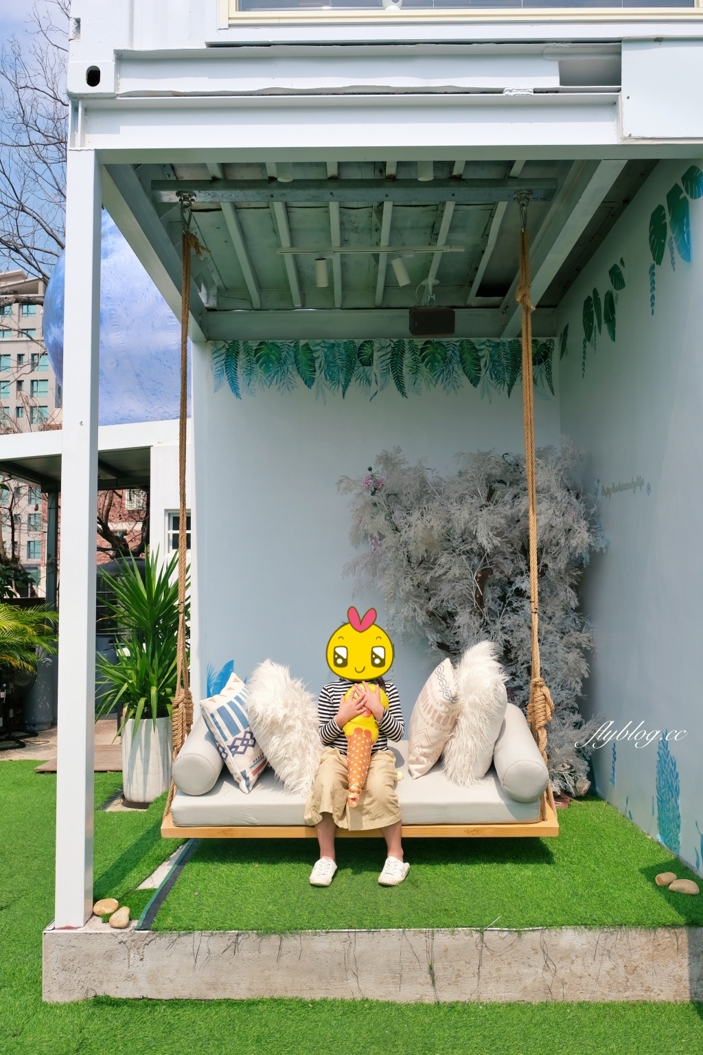 曰曰春和｜以貨櫃露營風為主題，頭份透明玻璃屋網美景觀餐廳(已歇業) @飛天璇的口袋