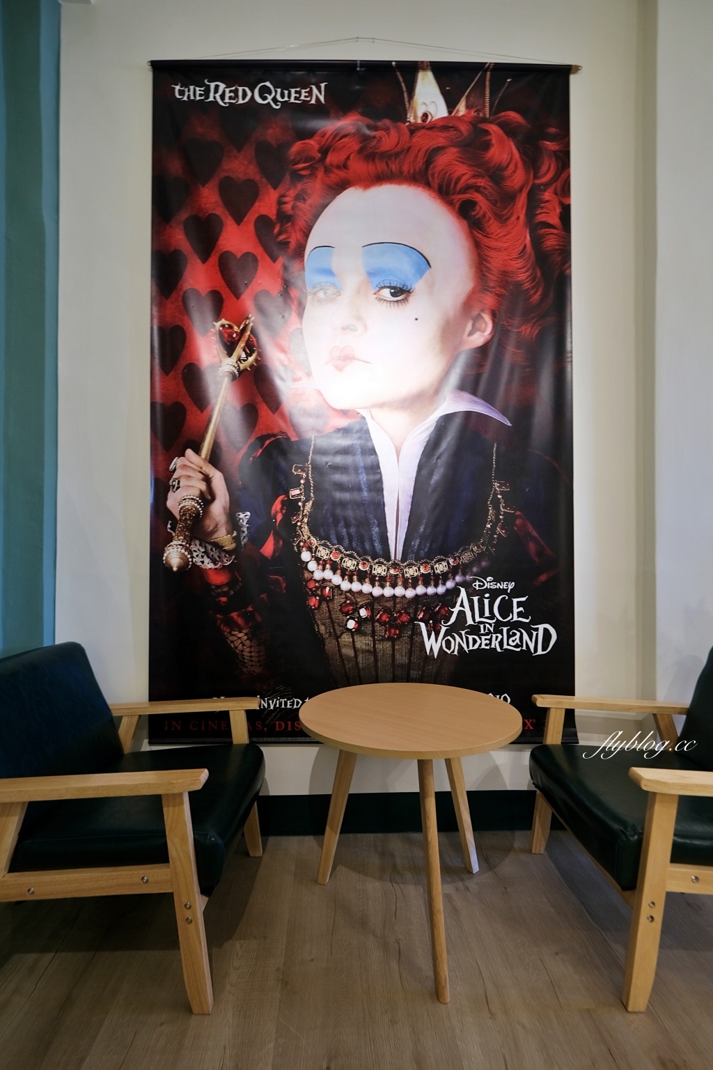 台中西區｜兔子洞甜點．台中國美館商圈甜點，兔子洞在柳川旁開二店了 @飛天璇的口袋