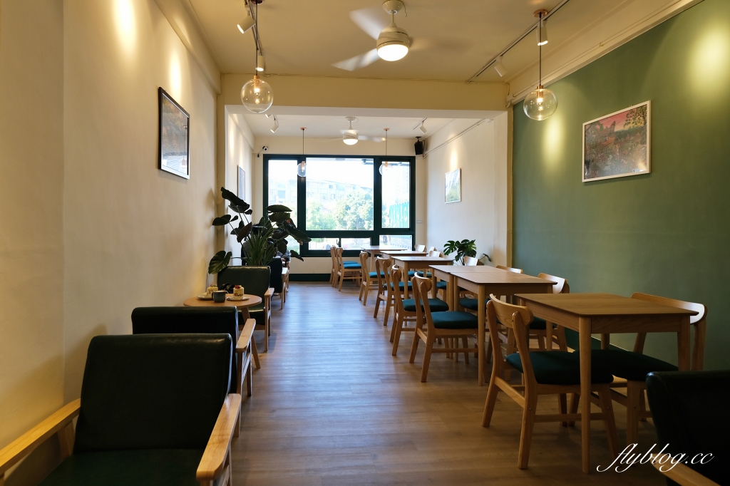 台中西區｜兔子洞甜點．台中國美館商圈甜點，兔子洞在柳川旁開二店了 @飛天璇的口袋