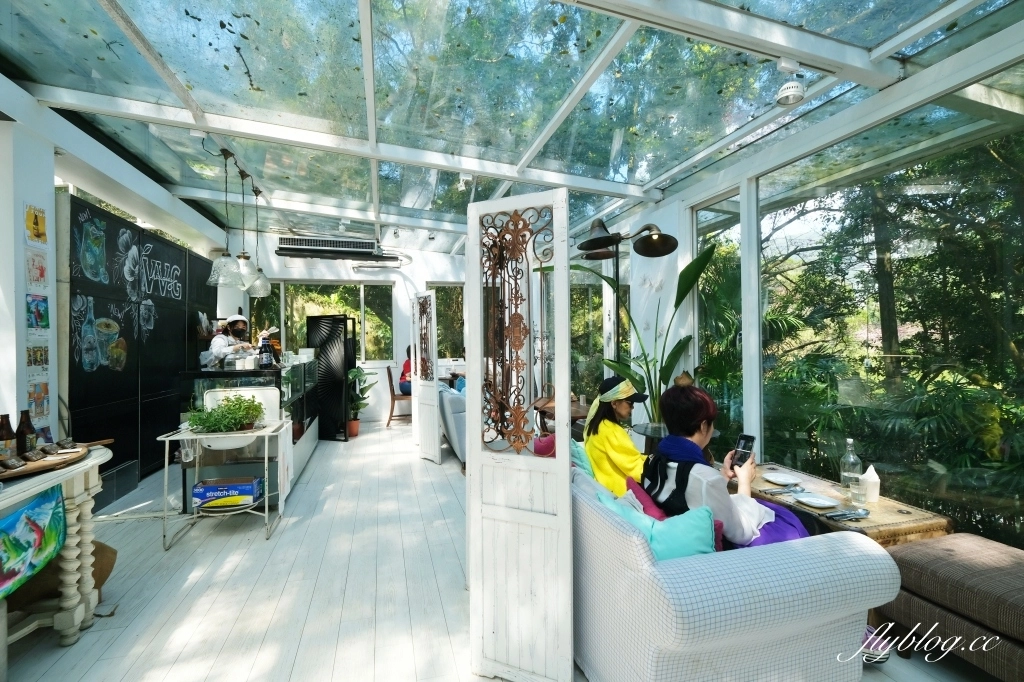 台北士林｜好樣秘境 VVG Hideaway，陽明山上網美景觀餐廳，唯美透明玻璃窗超好拍 @飛天璇的口袋