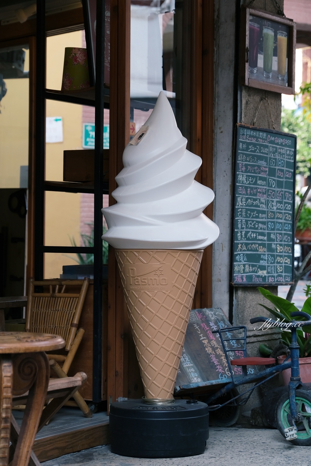台南中西|旭峰號,80年歷史老宅建築的旭峰號,台南IG拍照散步景點推薦 @飛天璇的口袋 台南中西|旭峰號,80年歷史老宅建築的旭峰號,台南IG拍照散步景點推薦 @飛天璇的口袋