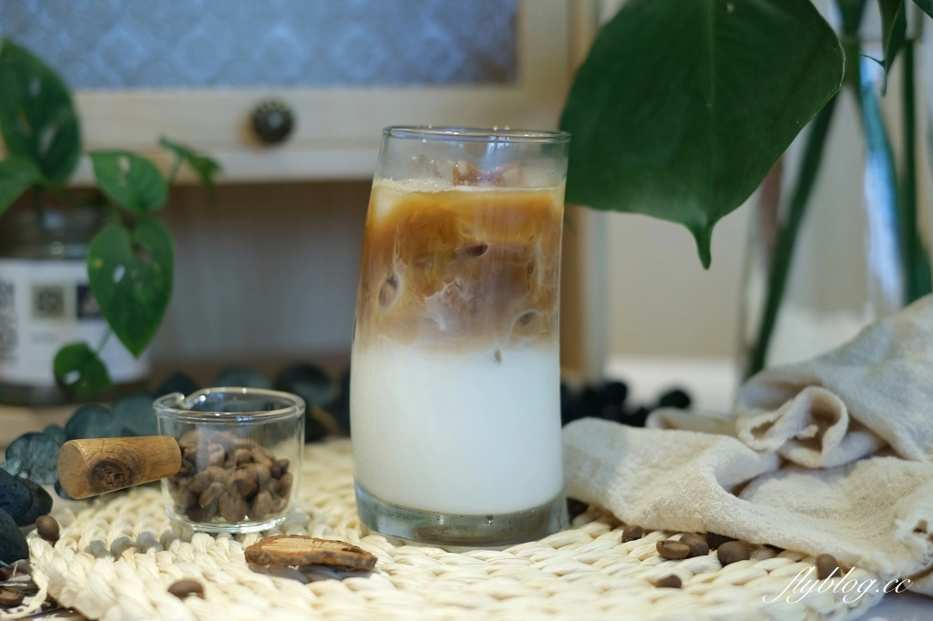 食譜分享｜拿鐵咖啡作法．用耳掛包做拿鐵咖啡，在家也可以享受咖啡館氛圍 @飛天璇的口袋