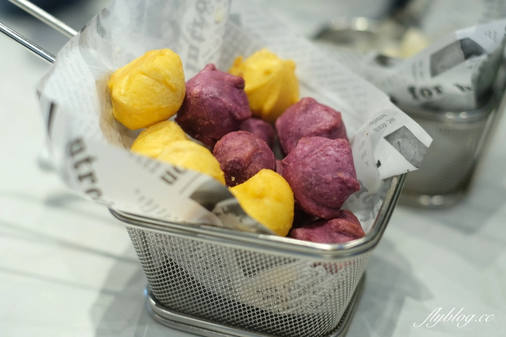 bb.q CHICKEN崇德店｜韓劇鬼怪炸雞bb.q Chicken進駐崇德路 @飛天璇的口袋