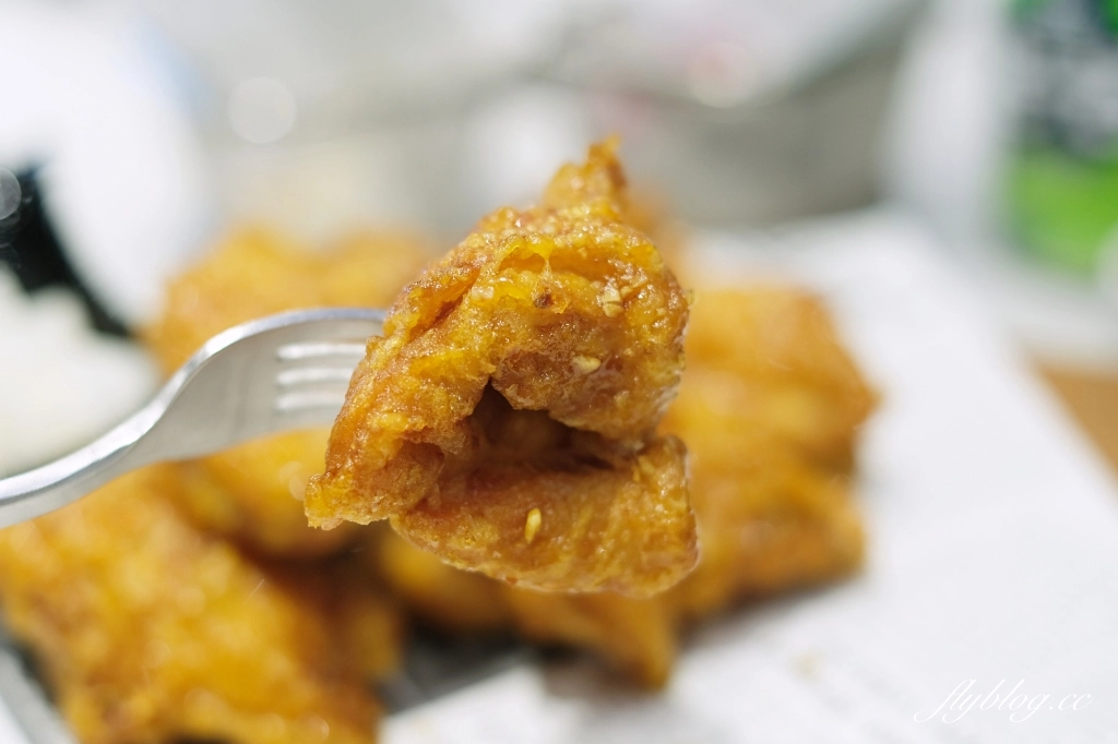 bb.q CHICKEN崇德店｜韓劇鬼怪炸雞bb.q Chicken進駐崇德路 @飛天璇的口袋