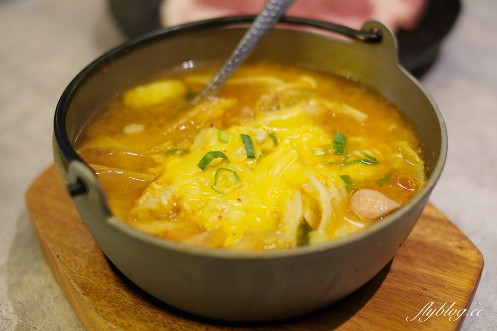 台中北屯｜肉次方台中崇德文心店．王品集團燒肉吃到飽，主打588以上燒肉吃到飽 @飛天璇的口袋