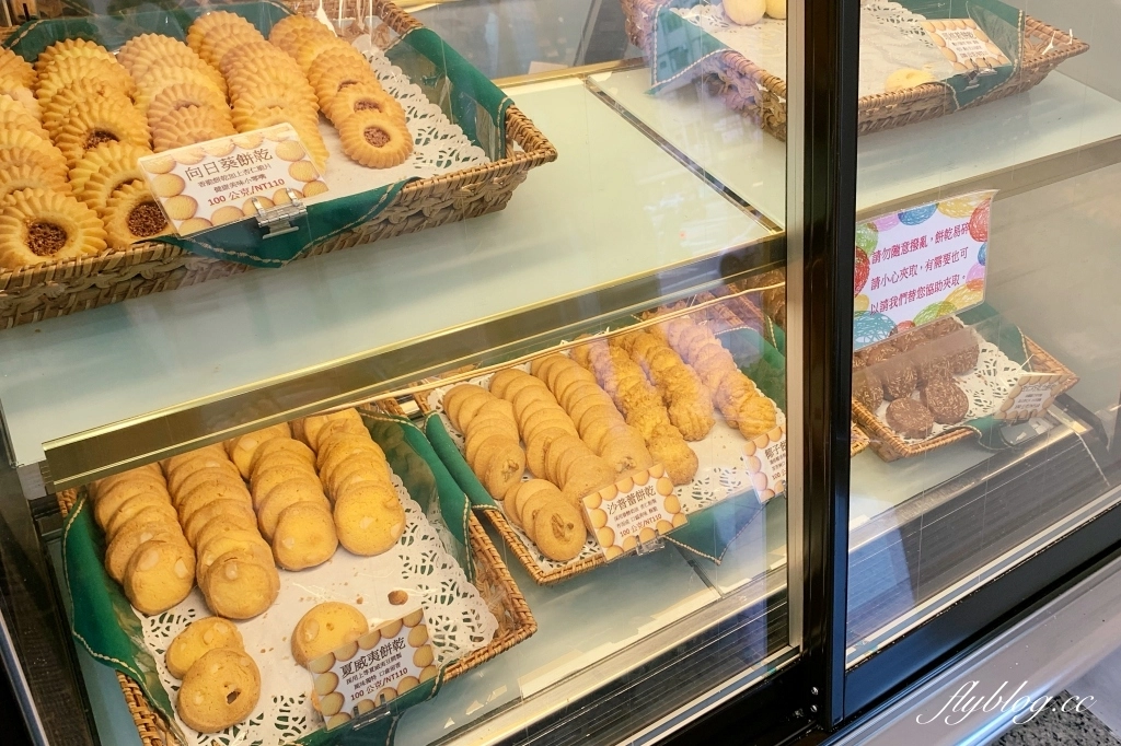 橫濱洋果子｜一期一會的草莓鮮奶油蛋糕，口感清軟細柔又好吃 @飛天璇的口袋