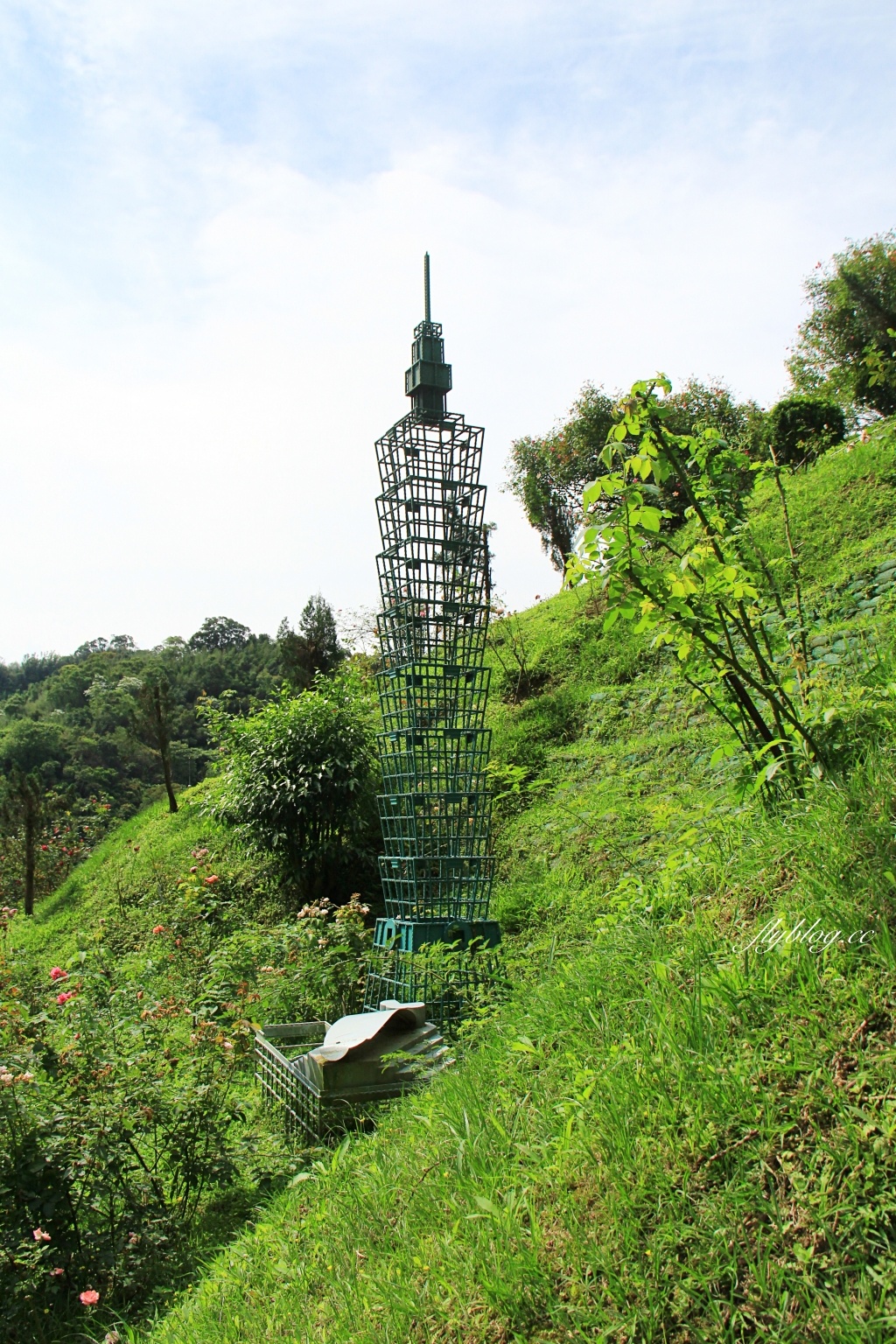 雅聞七里香玫瑰森林|免門票,全台最大玫瑰森林,坐擁浪漫自然景觀 @飛天璇的口袋 雅聞七里香玫瑰森林|免門票,全台最大玫瑰森林,坐擁浪漫自然景觀 @飛天璇的口袋
