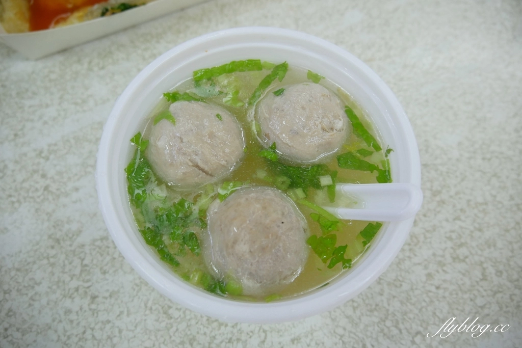 新竹北區｜王記蚵仔煎｜新竹城隍廟必吃蚵仔煎，在地30年的銅板美食 @飛天璇的口袋