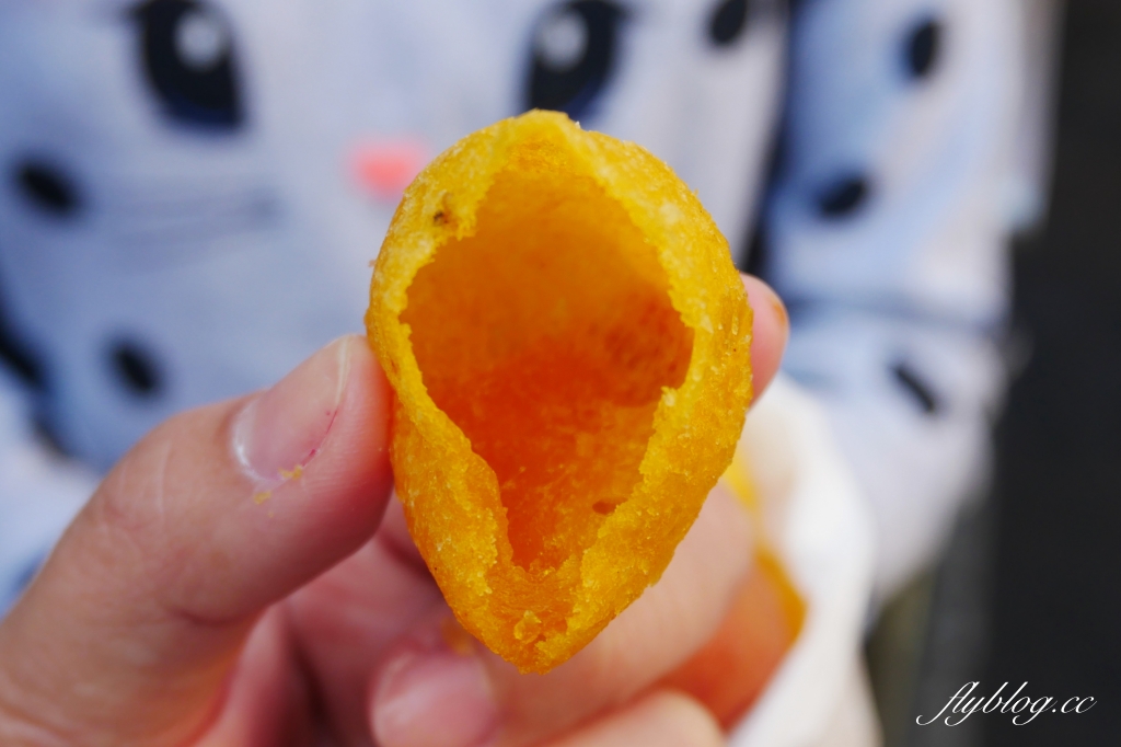 開運屋地瓜球｜中原夜市人氣地瓜球，一出爐就秒殺的銅板美食 @飛天璇的口袋