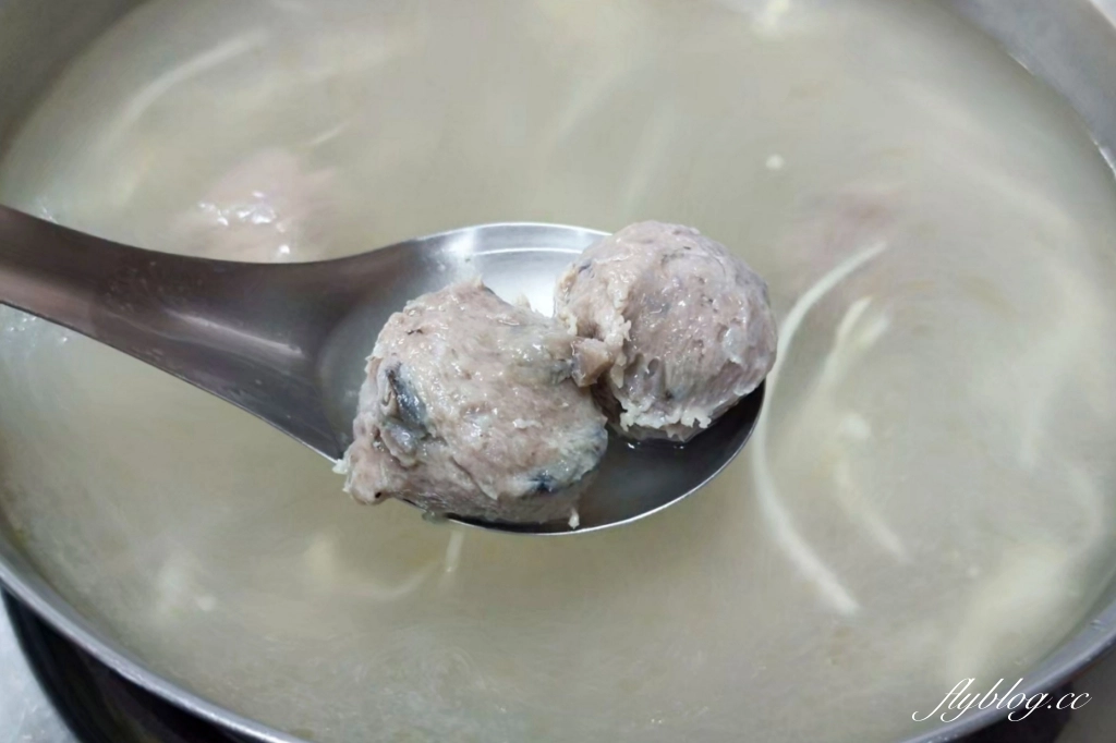 嘉義新港｜光復牛肉店，開很遠的車也要來吃的溫體牛肉鍋 @飛天璇的口袋