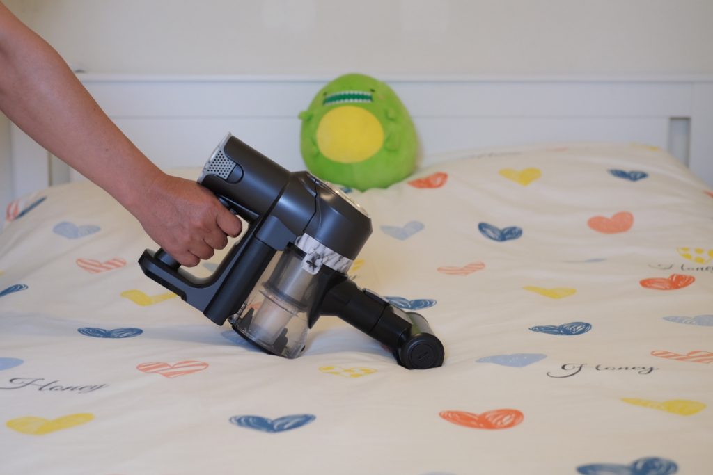 【家電開箱】MAO Clean M7電動濕拖無線除蟎吸塵器 CP值又平價的美型吸塵器 搭配豪華16配件組 一次搞定吸塵＋濕拖 @飛天璇的口袋