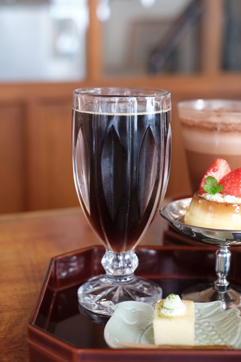 台南中西｜島鹿喫茶．隱身巷弄裡的的老宅咖啡館，充滿日式昭和時代氛圍 @飛天璇的口袋