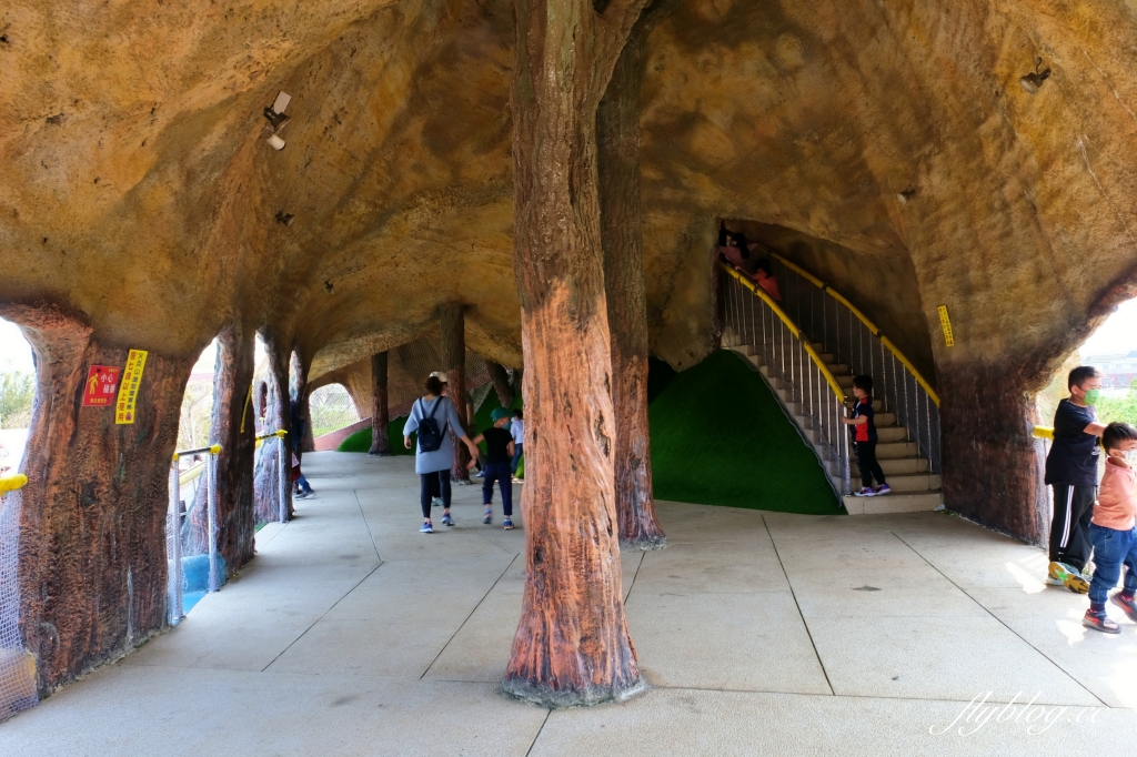 苗栗竹南｜獅山多功能運動公園，竹南多功能親子公園，七線道火炎山溜滑梯 @飛天璇的口袋