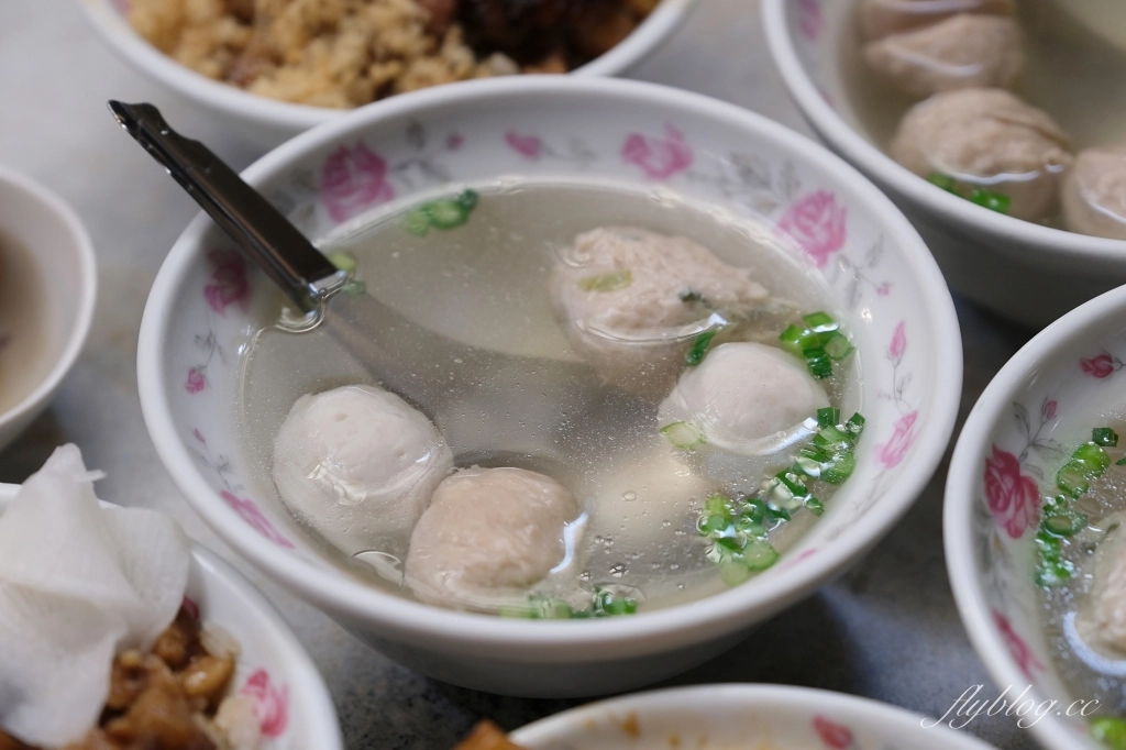 台南中西｜榮盛點心，沙卡里巴市場老字號米糕，俗女養成記2推薦的國宴點心 @飛天璇的口袋