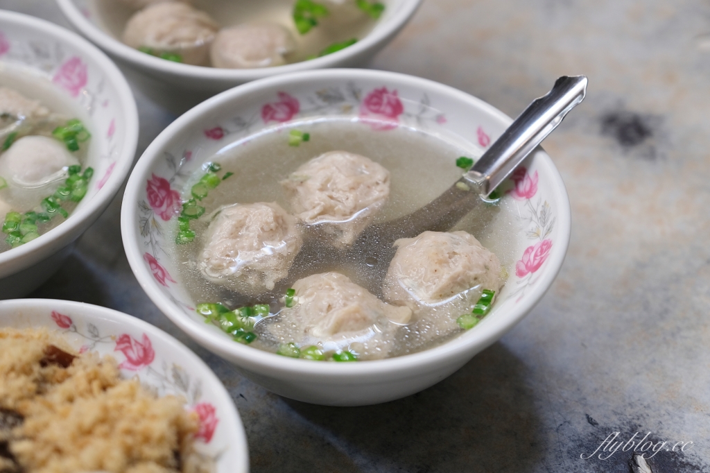 台南中西｜榮盛點心，沙卡里巴市場老字號米糕，俗女養成記2推薦的國宴點心 @飛天璇的口袋