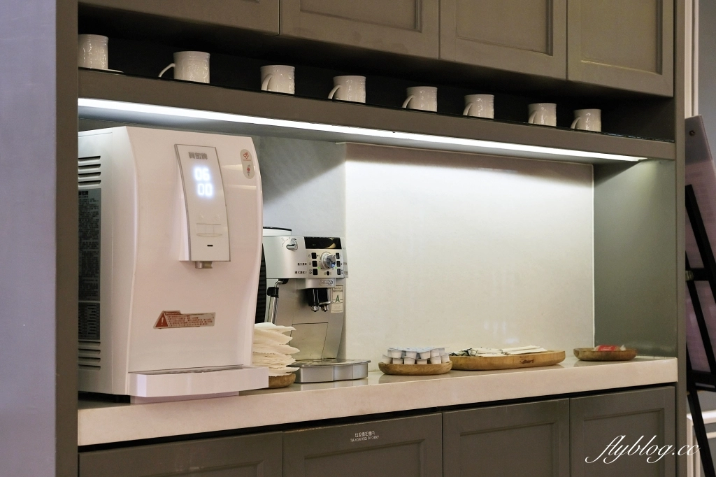 台南中西｜捷喬商務旅館．台南市中心的商旅飯店，碳佐麻里的起家厝 @飛天璇的口袋