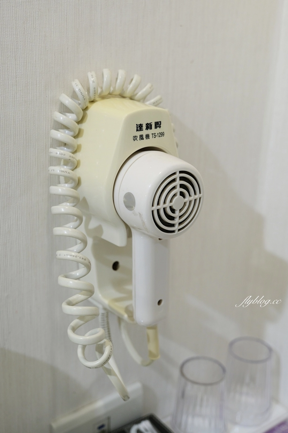 台南中西｜捷喬商務旅館．台南市中心的商旅飯店，碳佐麻里的起家厝 @飛天璇的口袋