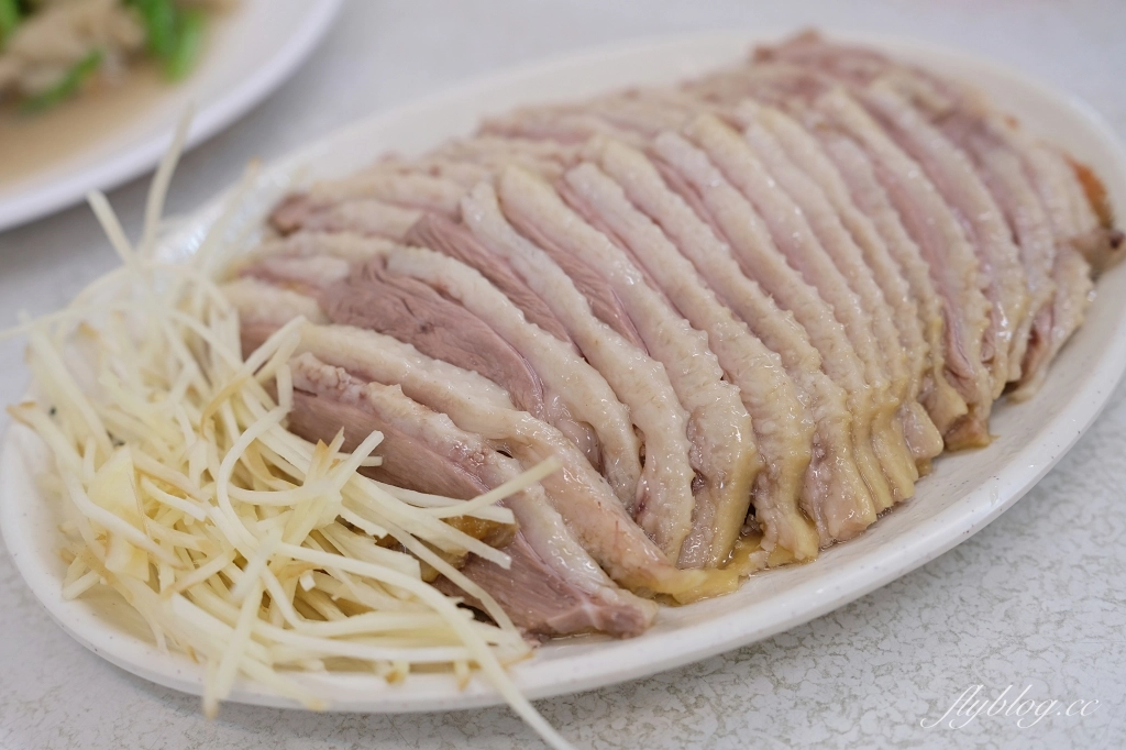 苗栗卓蘭｜阿榮鵝肉店．卓蘭評價最高的鵝肉店，乾淨好吃服務好 @飛天璇的口袋