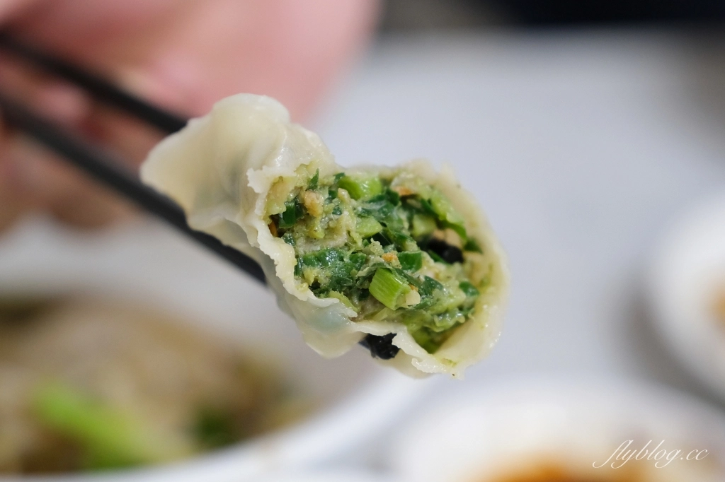 苗栗卓蘭｜細珍小吃店，卓蘭必吃小吃店，推薦三角圓、水餃和餛飩湯 @飛天璇的口袋