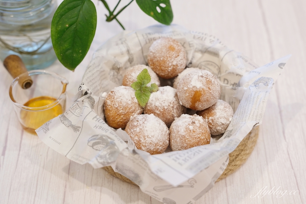 豆乳甜甜圈做法｜用鬆餅粉和豆腐做出「豆乳甜甜圈食譜」，免發酵免烤箱10分鐘就完成 @飛天璇的口袋