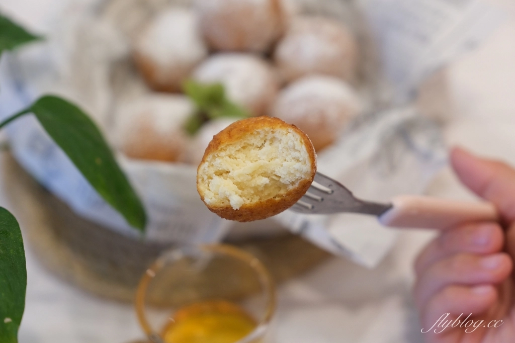 豆乳甜甜圈做法｜用鬆餅粉和豆腐做出「豆乳甜甜圈食譜」，免發酵免烤箱10分鐘就完成 @飛天璇的口袋